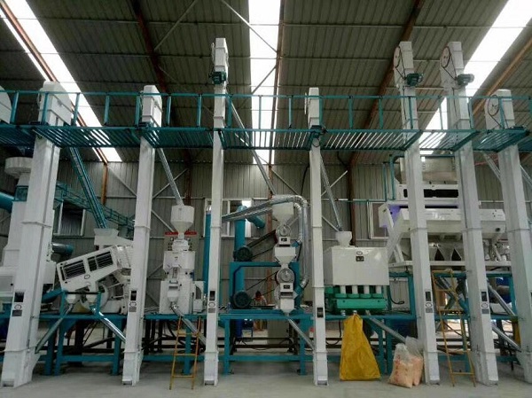 使用新型大米加工设备生产加工大米时注意的事项(图1)